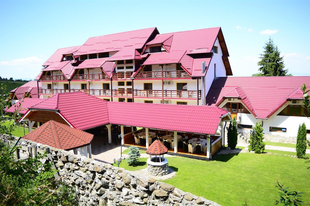Q Resort And Spa Săcele Zewnętrze zdjęcie